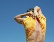 Çà´º¶»»¹¿ÉÄÜÔÚºó±³¼°ÐØÇ°³öÏÖ