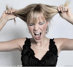 女性脱发的原因